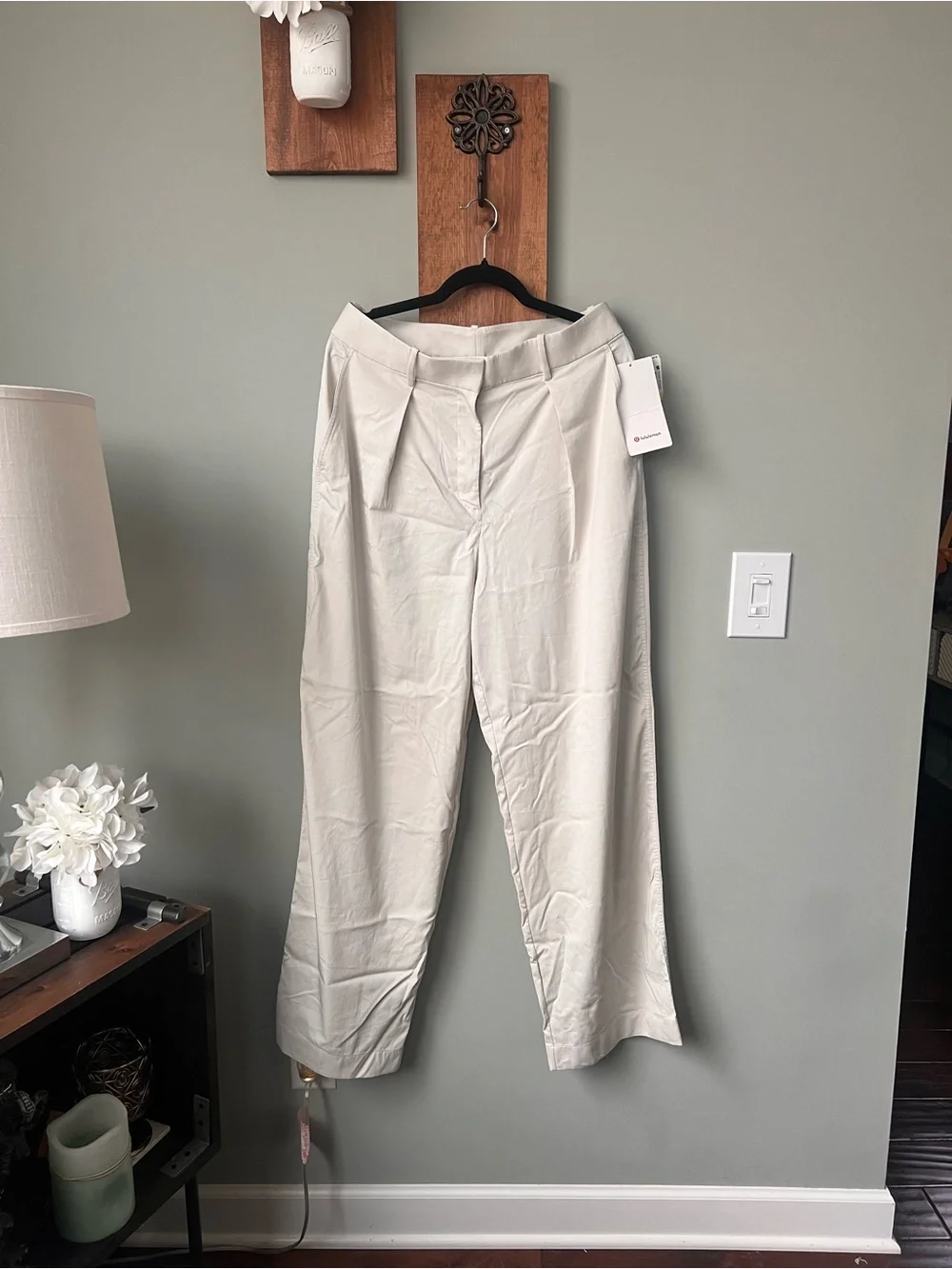Lululemon High Rise Pleated Trouser Regular